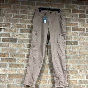 Universal Thread Women’s Pants